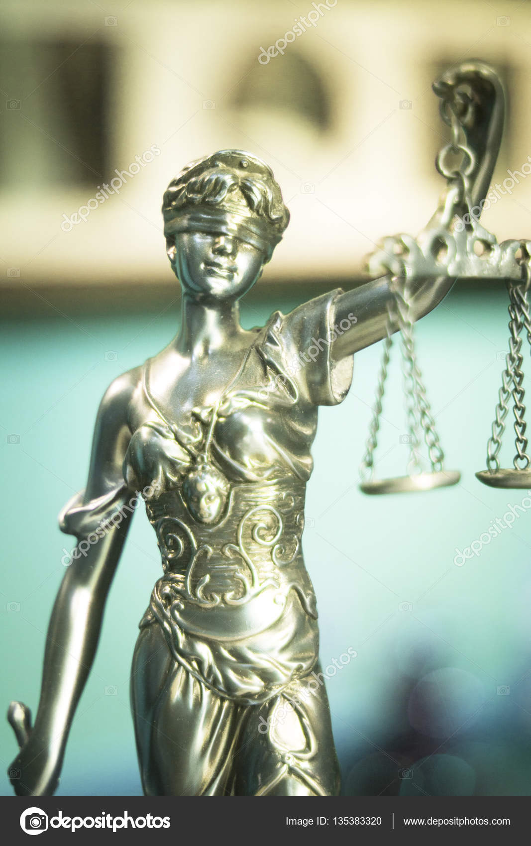 d'avocats statue juridique image libre de droit par edwardolive © 135383320