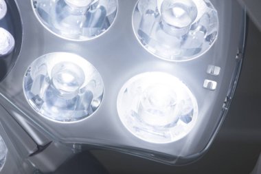 Ameliyathane cerrahi ışık