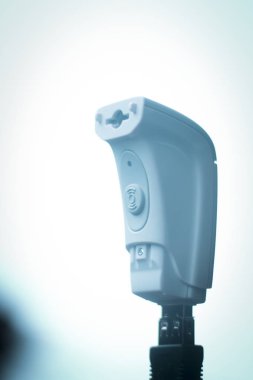 Dişler köşeli ayraçlar vibratör