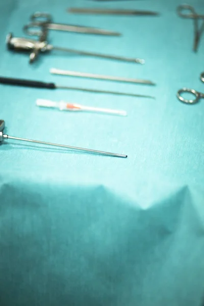Хірургія обладнення таблиці — стокове фото