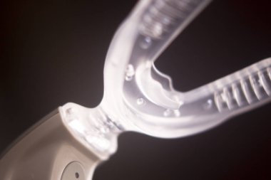 Diş diş teli aligners Hızlandırıcı