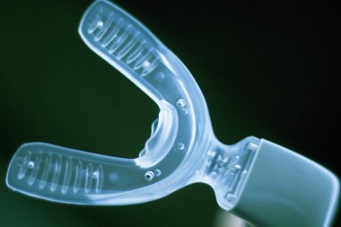 Diş diş teli aligners Hızlandırıcı