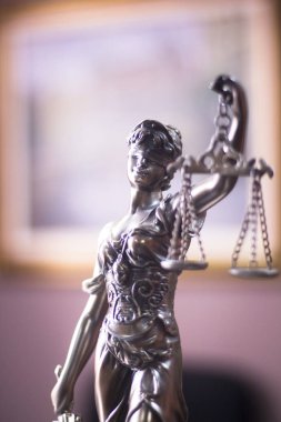 Hukuk office yasal heykeli