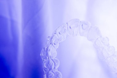 Görünmez aligner Diş telini