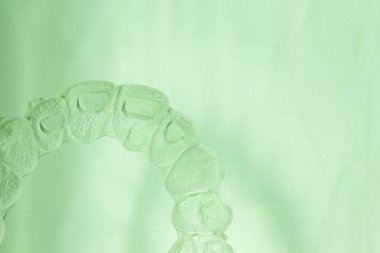 Görünmez aligner Diş telini