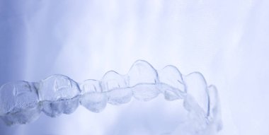 Görünmez aligner Diş telini