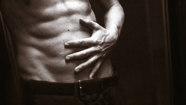 Nahá svalnatý fit nahý muž — Stock fotografie