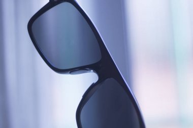 Erkek moda güneş gözlüğü