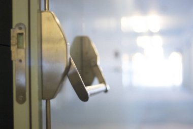 Lüks otel yatak odası kapısını