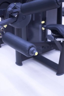 Bacak ağırlık spor salonu makine