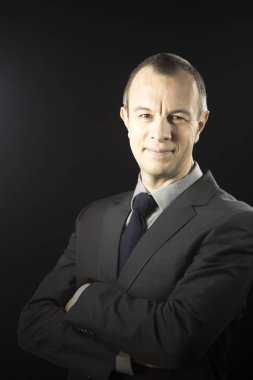 40'lı işadamı elbiseli yaşlı