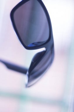 Erkek moda güneş gözlüğü