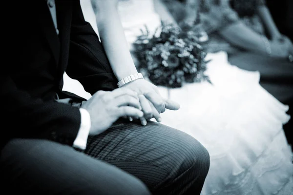 Svatební nevěsta a ženich — Stock fotografie