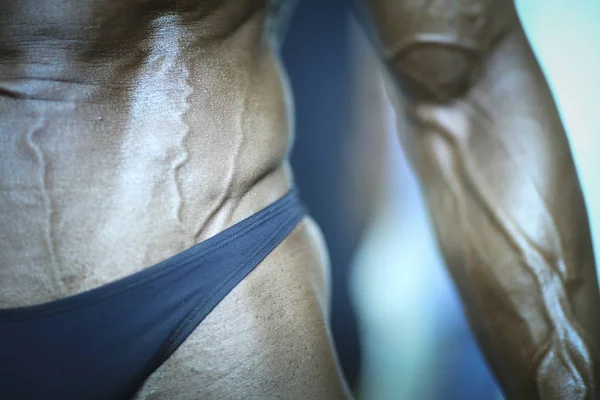 Bodybuilder muscular man — Stock Photo, Image