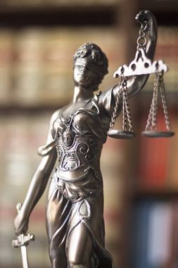 Hukuk büroları yasal heykel Themis