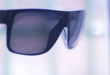 Erkek moda güneş gözlüğü