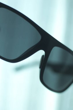 Erkek moda güneş gözlüğü