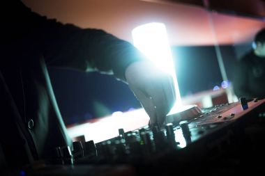 Düğün dj gece kulübü