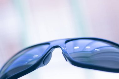 Erkek moda güneş gözlüğü