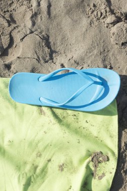 Havlu ve plaj sandalet