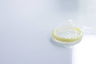 Kauçuk prezervatif kontraseptif