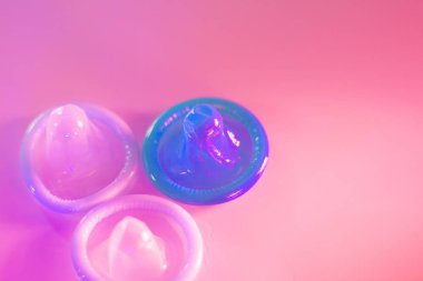 Kauçuk prezervatif kontraseptif