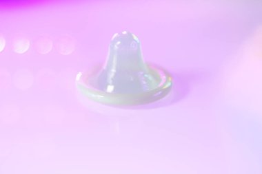 Kauçuk prezervatif kontraseptif