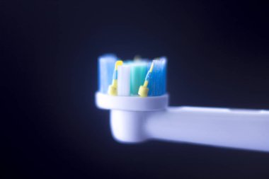 elektrikli diş fırçası