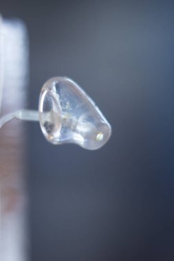 İşitme sağırlık için