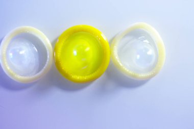 Kauçuk prezervatif kontraseptif