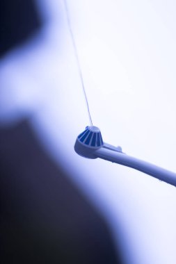 Diş su sprey temizleyici