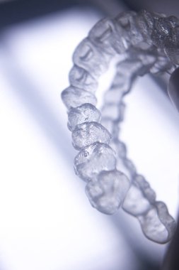 Görünmez diş aligners diş telleri