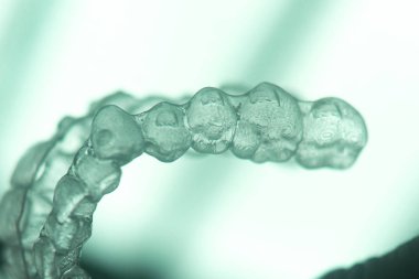 Görünmez diş aligners diş telleri