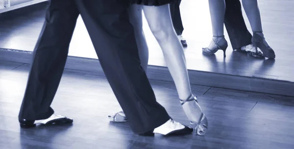 Ballerini da sala da ballo — Foto Stock