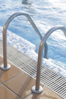 Yüzme Havuzu yaz tatili