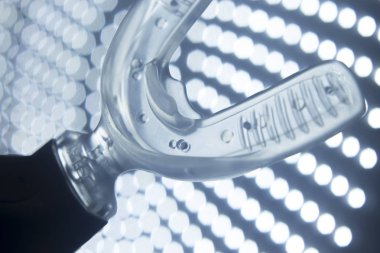 Köşeli ayraç diş aligner Hızlandırıcı