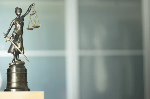 Yasal hukuk firması heykeli — Stok fotoğraf