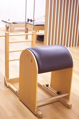 Varil pilates studio makine