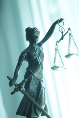 Yasal hukuk firması heykeli