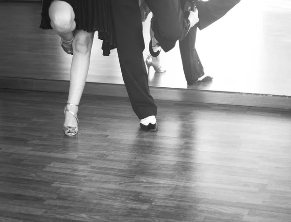 Balo salonu dans dansçılar — Stok fotoğraf
