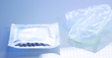 Kauçuk prezervatif kontraseptif