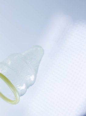 Kauçuk prezervatif kontraseptif