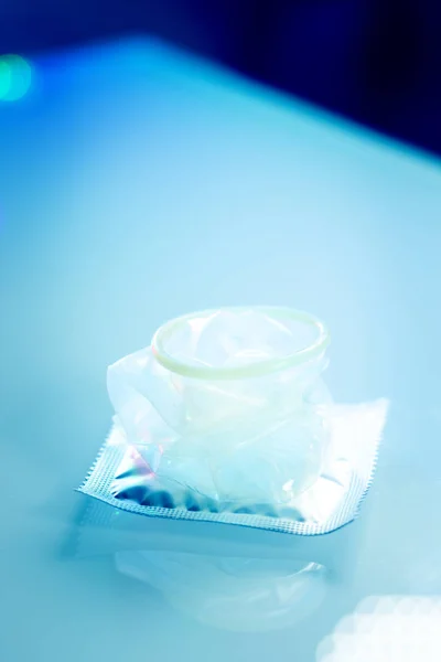 Rubber condom contraceptive — Stock Photo, Image