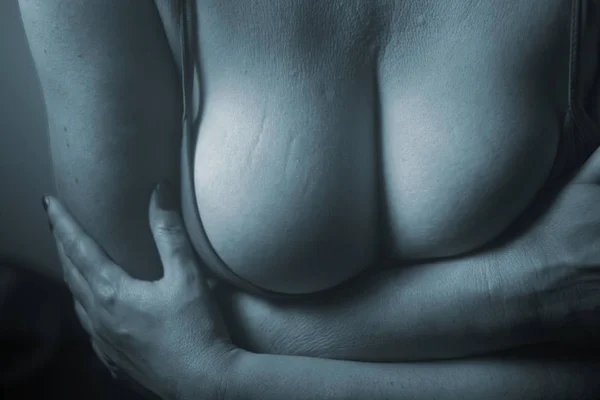Bystig sexig lady stora bröst — Stockfoto