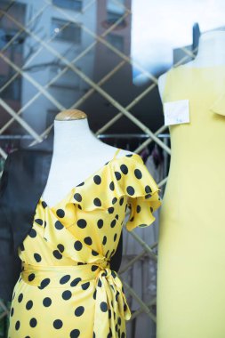 Düğün parti elbise dükkanı