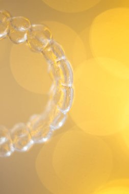 Diş aligners görünmez hizmetli