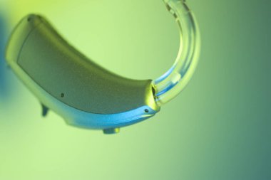 İşitme cihazı sağırlık 