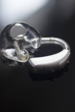 İşitme cihazı sağırlık 