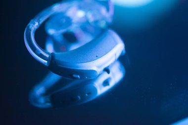 İşitme cihazı sağırlık 