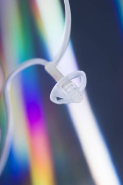 İşitme cihazı yakın çekim izole